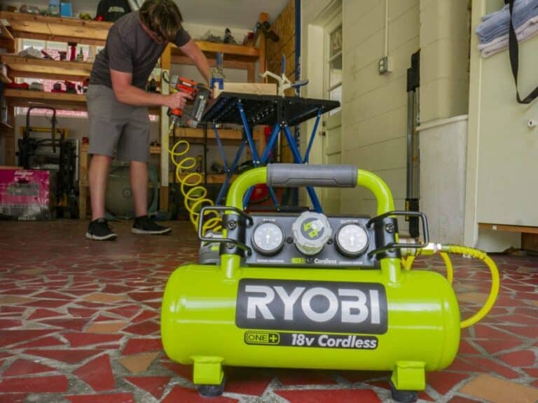 Ryobi Cordless 1-Gallon Compressor